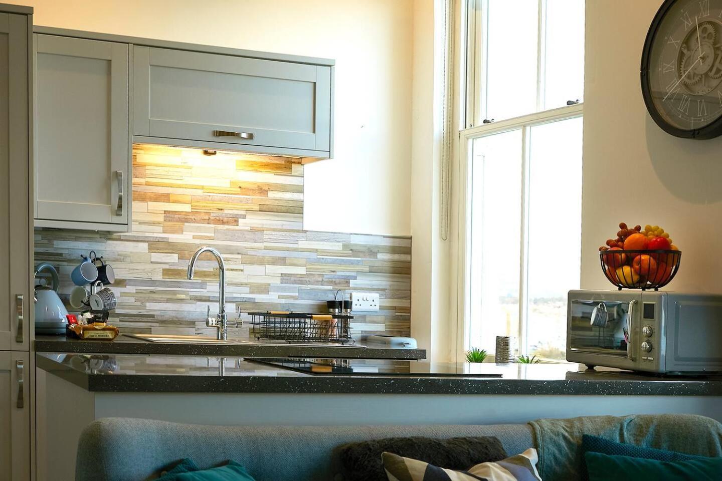 Sea View Serenity Breath Taking Sea View Sleeps 4 스카버러 외부 사진