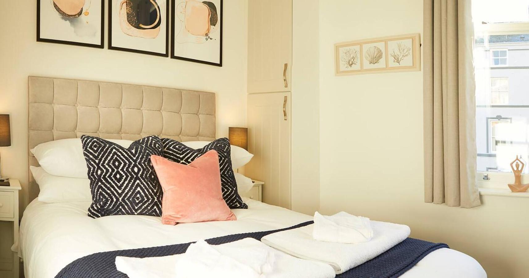 Sea View Serenity Breath Taking Sea View Sleeps 4 스카버러 외부 사진